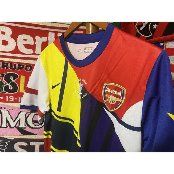 Arsenal | Men’s Medium F.A Cup Final Special Edition Jersey - Picture 6 of 10
